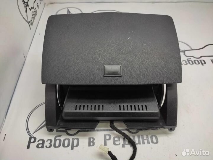 Монитор w204 C-class 651.911 2010