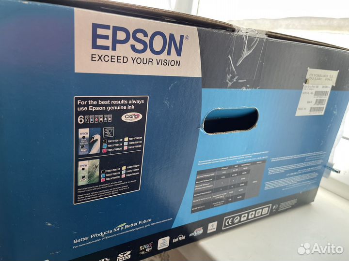 Цветной струйный принтер epson