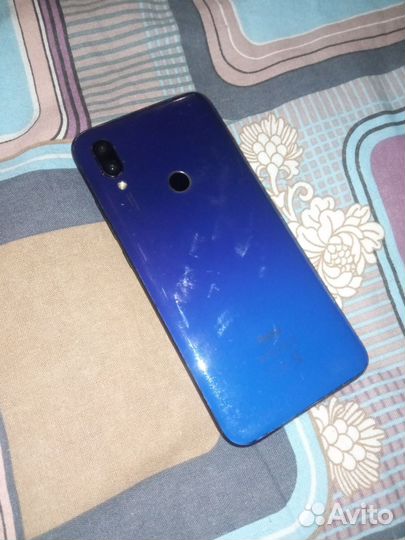 Xiaomi Redmi 7, 3/32 ГБ