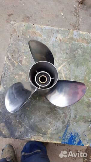 Винт Suzuki 40-60