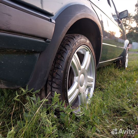 Volkswagen Golf 1.8 AT, 1986, 300 000 км