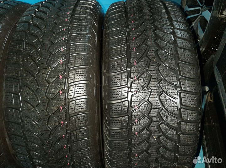 Bridgestone Blizzak LM-80 255/60 R18 112H