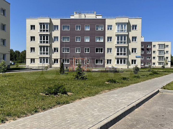 4-к. квартира, 117,7 м², 2/4 эт.