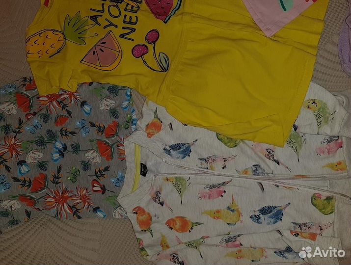 Одежда пакетом на девочку 5-6л
