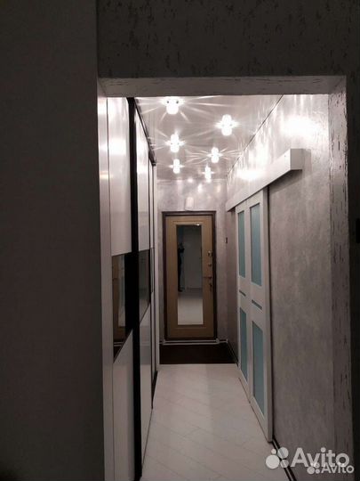 Шкафы купе на заказ, распашные шкафы, прихожая