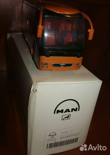 Модель автобуса 1/50 Man Lion's Star Conrad 5429/0