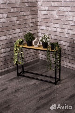 Подставка для цветов напольная металлическая