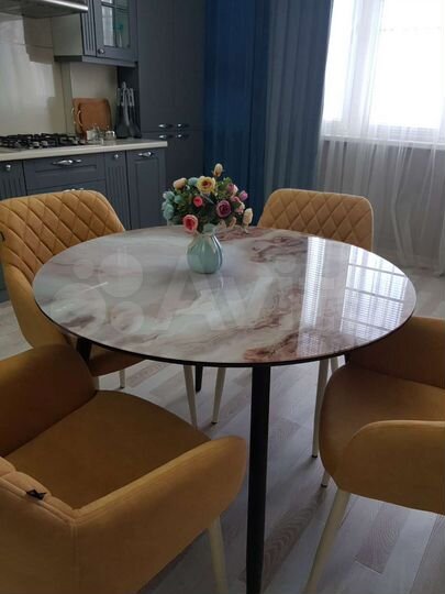 1-к. квартира, 64 м², 3/6 эт.