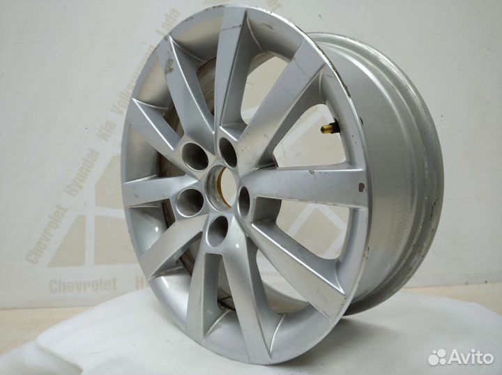 Диск литой R15 Skoda Rapid