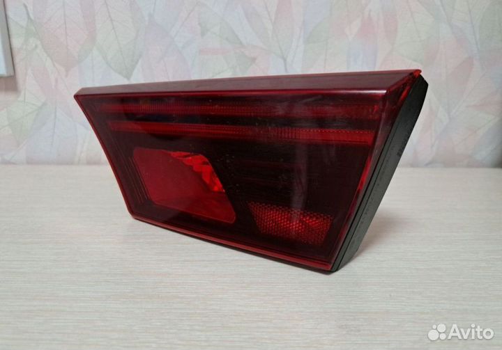Фонарь задний правый 92403-М6
