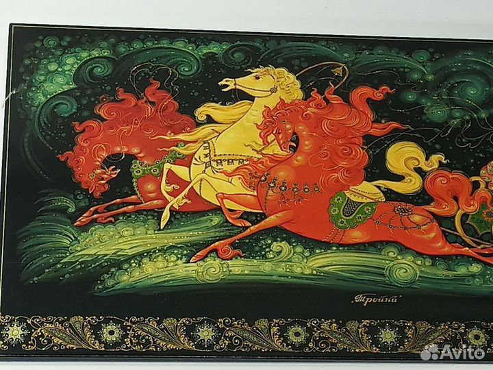 Панно Тройка Холуй Художник Кирсанова Л. Лак