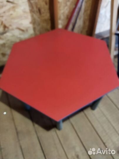 Детский стол