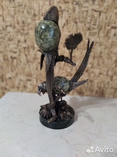 Бронзовая статуэтка