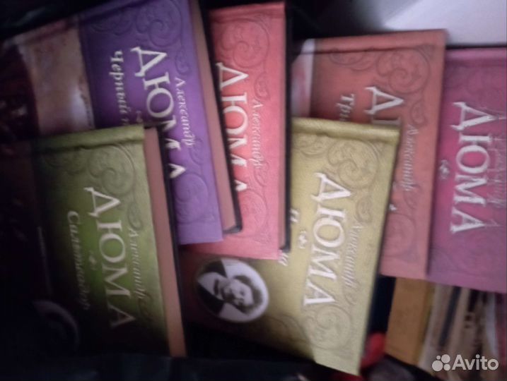 Книги 10 коробок много