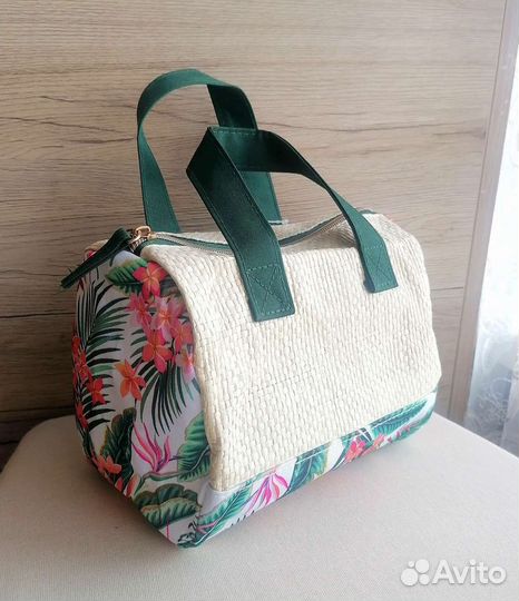 Косметичка Ив Роше Yves Rocher