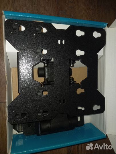 Кронштейн для телевизора