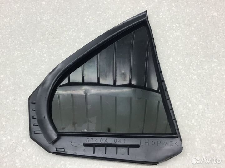 Стекло двери задней правой Mitsubishi Lancer (CX C