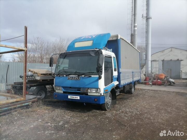 Isuzu Forward (F-Series), 1993