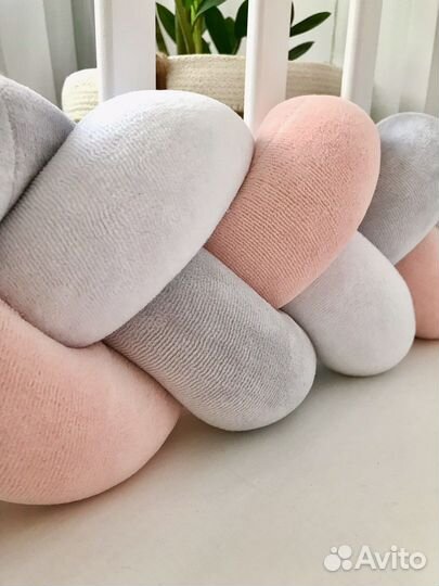 Бортики в детскую кроватку