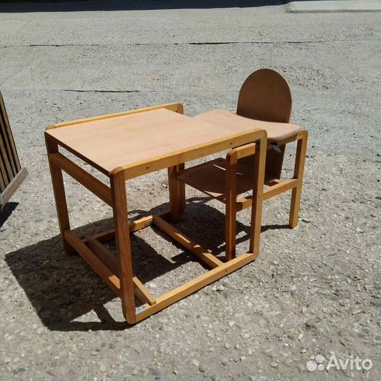 Стульчик для кормления