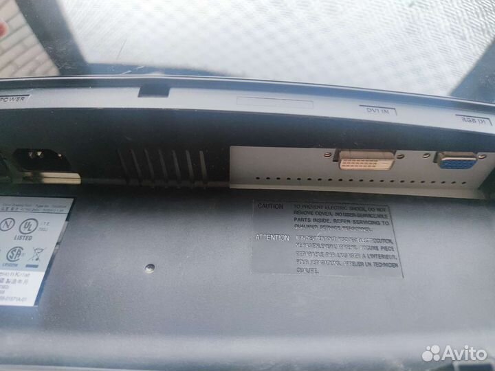 Монитор Samsung 22 дюйма