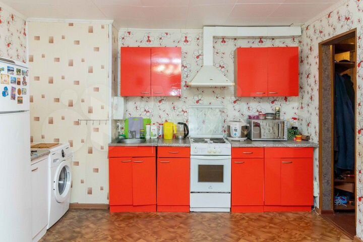 3-к. квартира, 44 м², 1/8 эт.