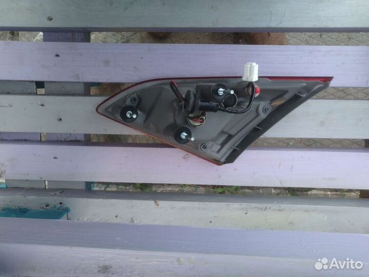 Фонарь внутренний левый Ниссан Мурано Z51 рейстал