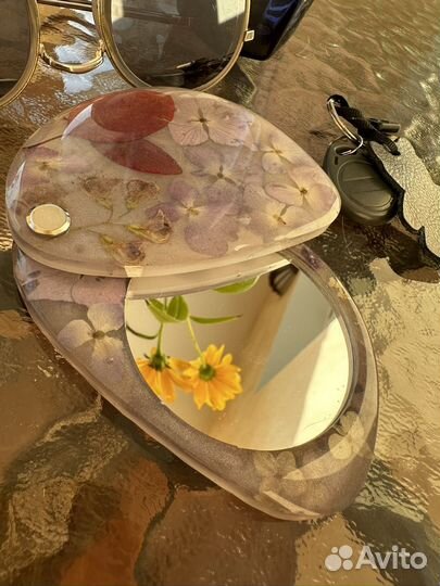 Зеркало карманное (эпоксидная смола)