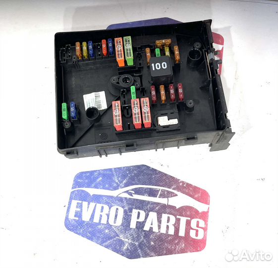 Блок предохранителей Audi Skoda Volkswagen