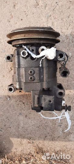 Компрессор кондиционера YD22DD Nissan