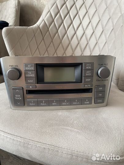 Магнитола toyota avensis 250