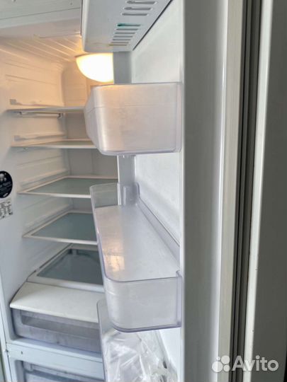 Холодильник 2м Samsung No Frost