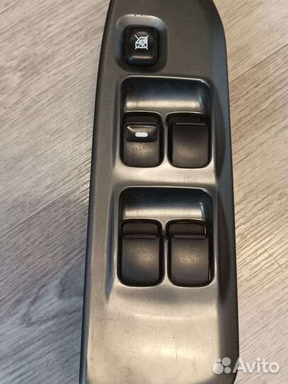 Блок управления стеклоподъемниками Lancer 9