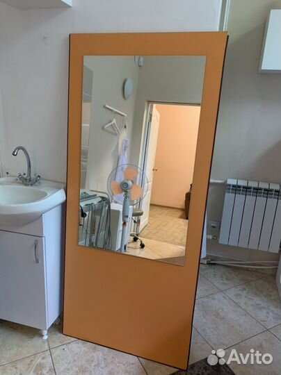 Зеркало напольное