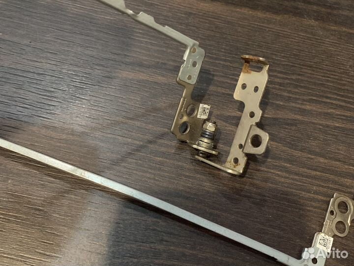 Петли для ноутбука HP 15-bs пара