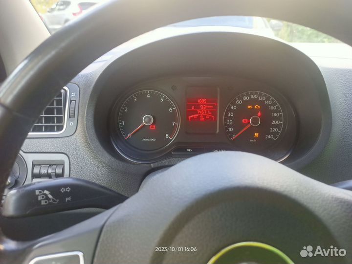 Volkswagen Polo 1.6 МТ, 2011, 74 671 км