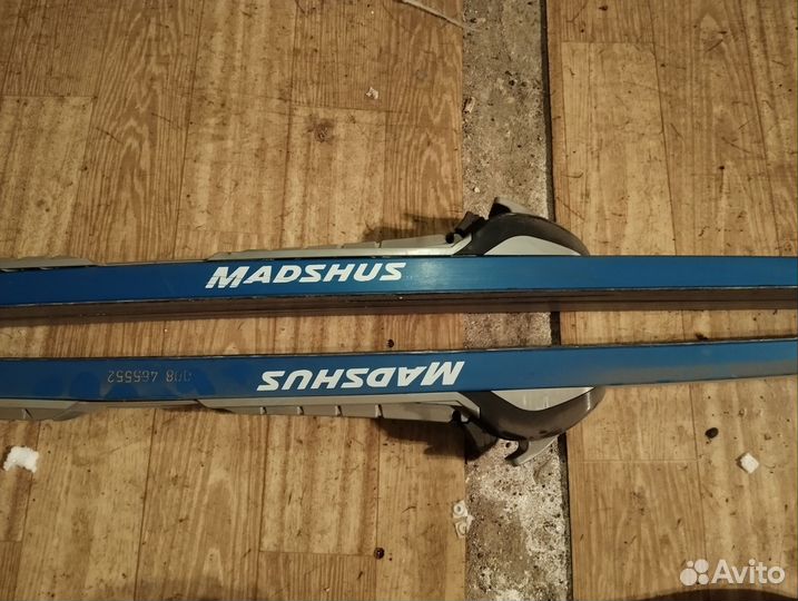 Лыжи 195см беговые без ботинок