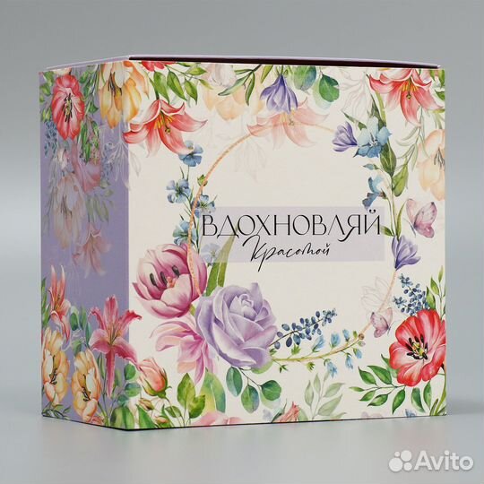 Подарочные коробки
