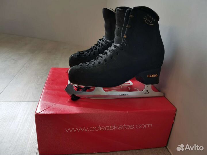 Профессиональные фигурные коньки Edea