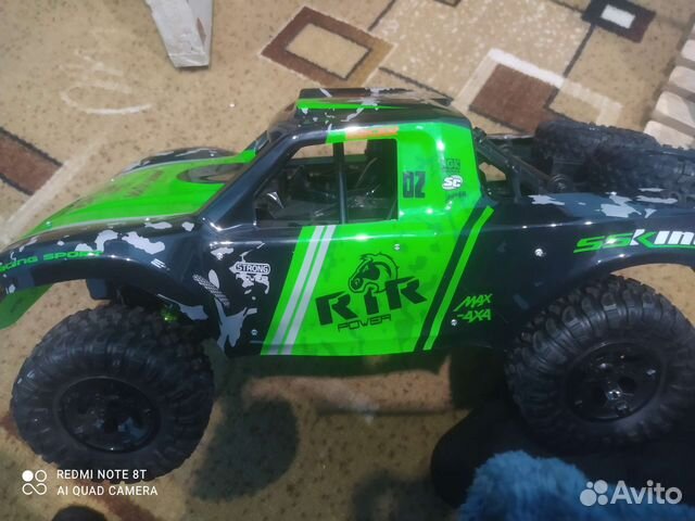 Машинка на радиоуправлении