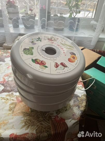 Сушилка для овощей и фруктов ветерок