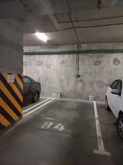 Машиноместо, 14 м²