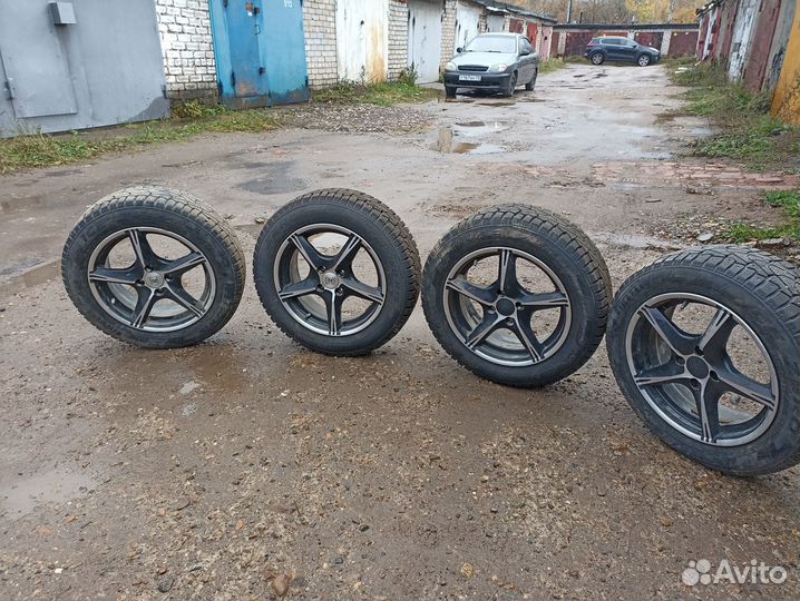 Pirelli Ice 185/60 R15