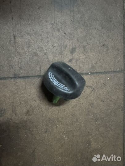 Крышка топливного бакаbmw e39