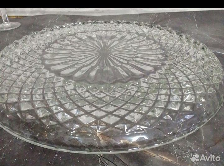 Хрустальный поднос