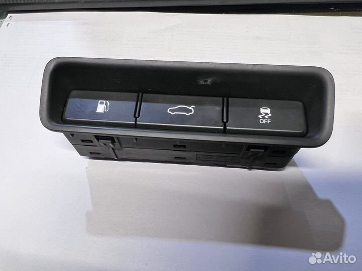 Кнопка бака, багажника и антизанос Соната 7 LF