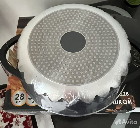 Кастрюля новая