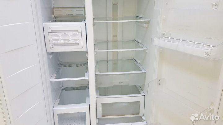 Холодильник Side-by-Side Beko