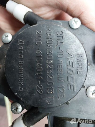 Стеклоподъемник ваз приора левый