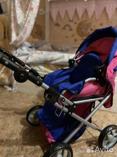 Коляска кукольная